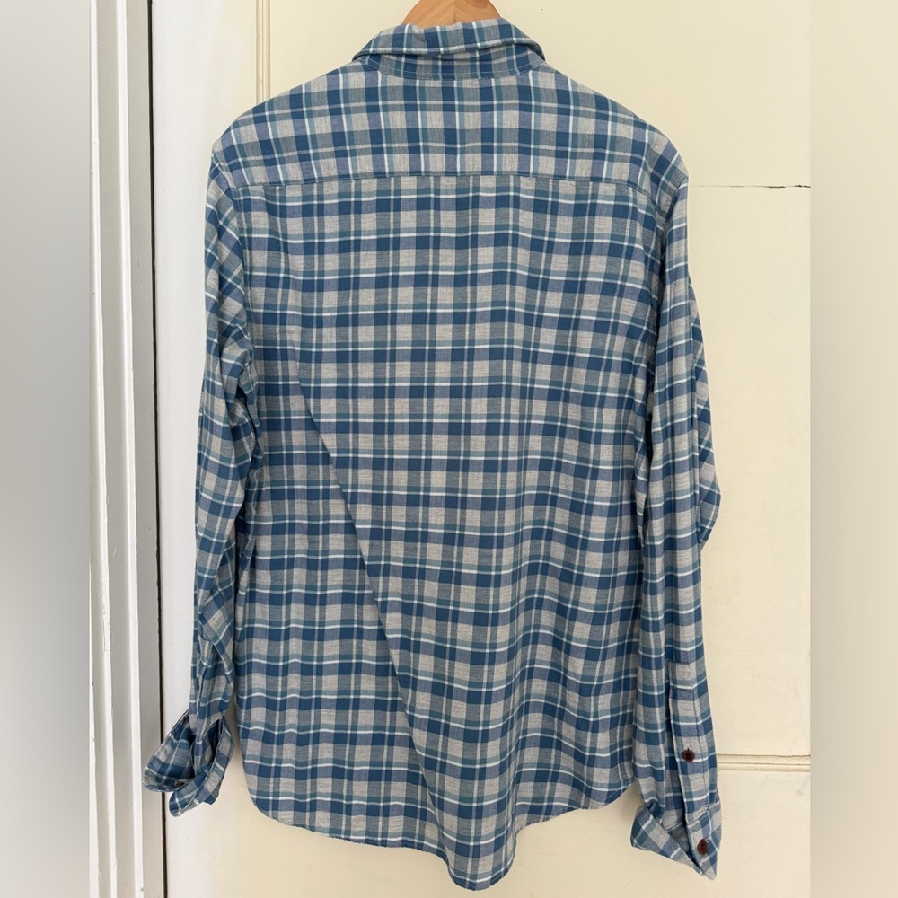 Faherty - Blue Button Down Shirt - Medium - image 3